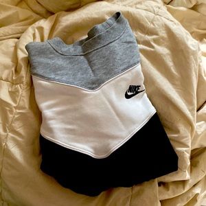 Nike sweater